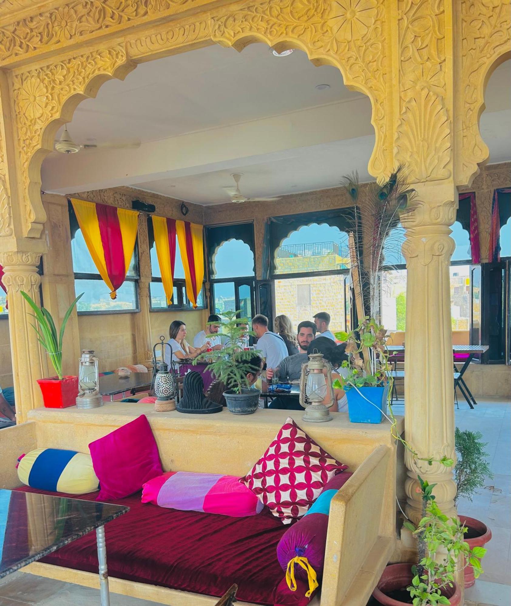 Hotel Pol Haveli Джайсалмер Екстер'єр фото